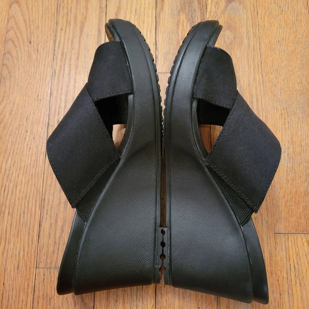 Crocs 8 High Wedge Slide Black Criss Cross Dual Comfort Leigh II XStrap Open Toe